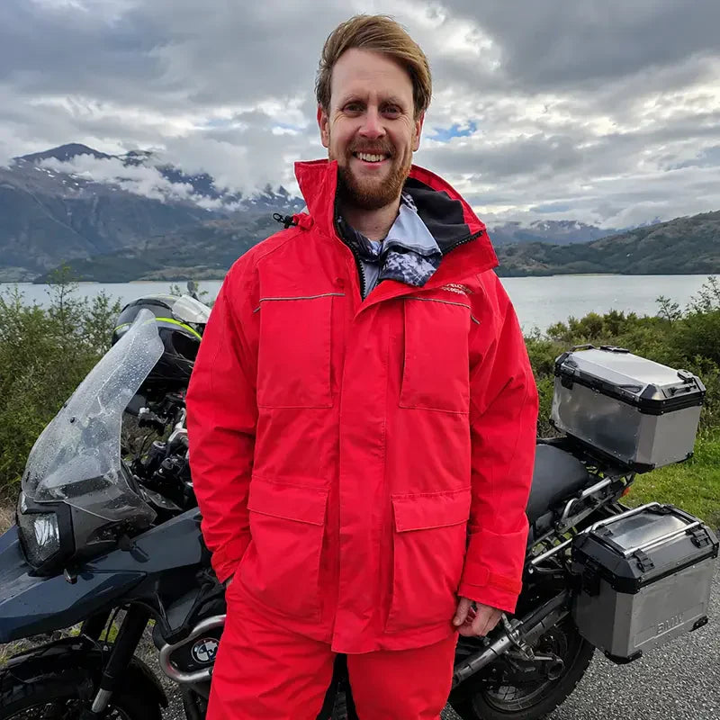 Best Motorcycle Rain Gear & Raincoats 2026: Rider's Guide